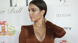 Cristiano Ronaldo'nun sevgilisi Georgina Rodriguez galaya damga vurdu