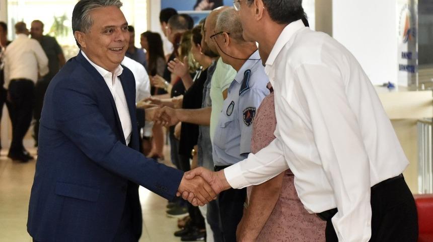 Muratpaşa&rsquo;dan &ccedil;alışanlarına 979 bin 327 lira ikramiye