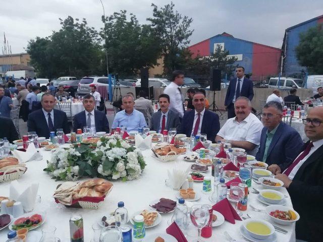 Kayseri OSB Yönetimi İşverenlerle İftarda Buluştu