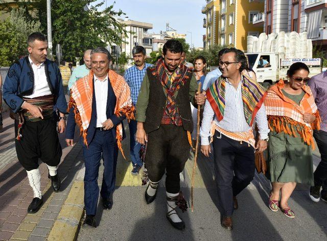 Başkan Uysal, Yörük Başkanı Antalya’da karşıladı