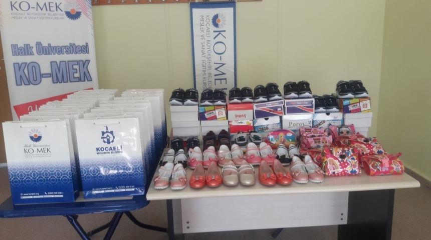 KO-MEK, Bayramda &ccedil;ocukların başucunda