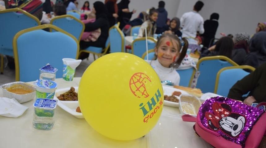 Bitlis İHH&rsquo;dan Ramazan &ccedil;alışmaları