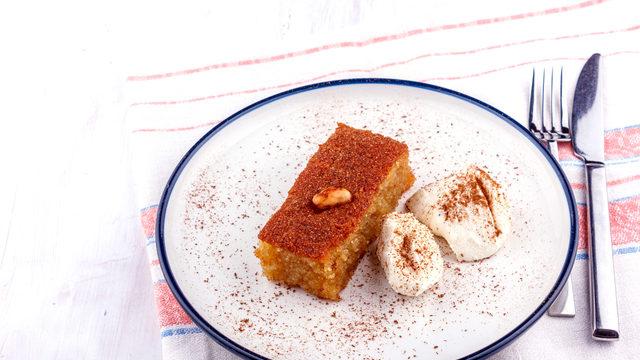 Tatlının başrolde olduğu Ramazan bayramında misafirlerinize ikram etmelik 8 tatlı