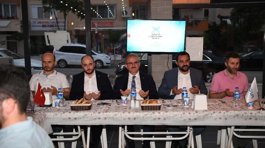 Vali Karaloğlu: "Hedef yerli ve milli değerlerle donatılmış bir gen&ccedil;lik&rdquo;