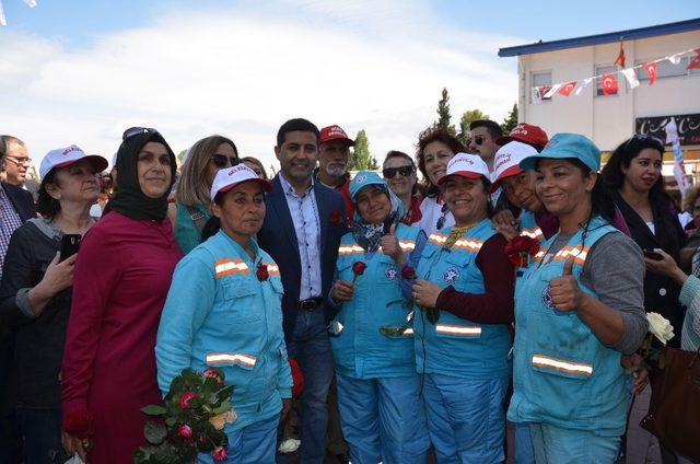 Kuşadası’nda birikmiş personel alacakları ödendi