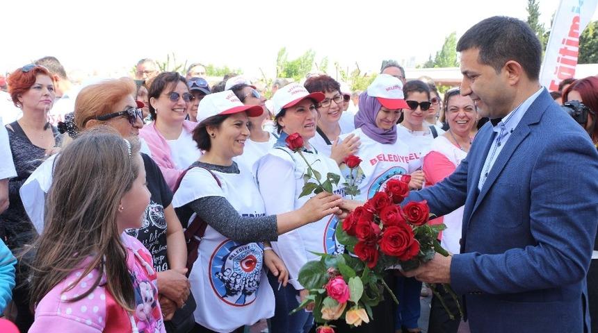 Kuşadası&rsquo;nda birikmiş personel alacakları &ouml;dendi