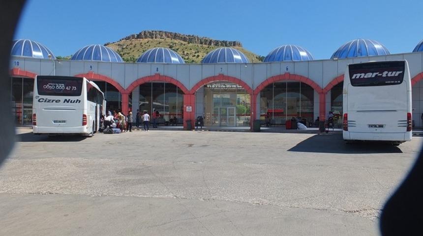 Mardin&rsquo;de otob&uuml;s terminallerinde biletler t&uuml;kenme noktasına geldi