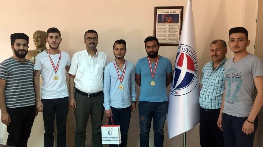 İslahiye d&uuml;zenlenen satran&ccedil; turnuvası sona erdi