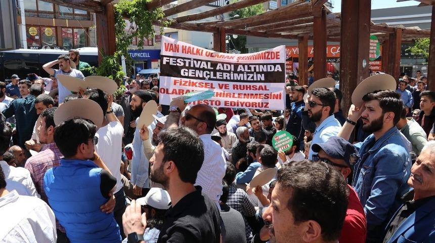 Gezgin Fest&rsquo;e STK&rsquo;lardan tepki