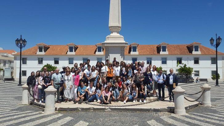 Kuşadalı liseliler, Portekiz’de Türkiye’yi temsil etti G5