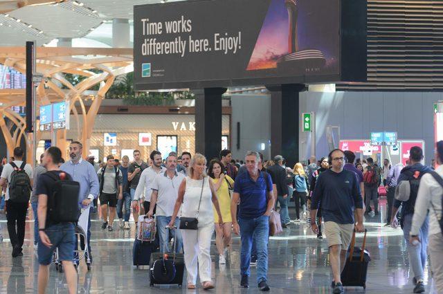 İstanbul Havalimanı'nda bayram tatili hareketliliği