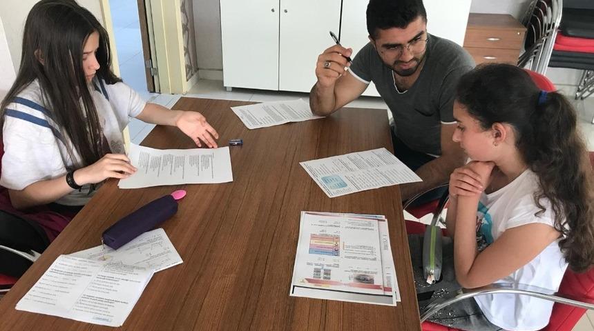 Kardeşimi Seviyorum Bilgimi Paylaşıyorum Projesi