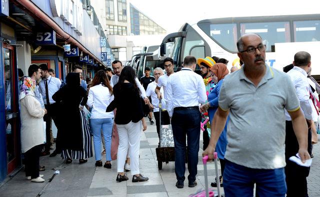 15 Temmuz Demokrasi Otogarı'nda bayram yoğunluğu 