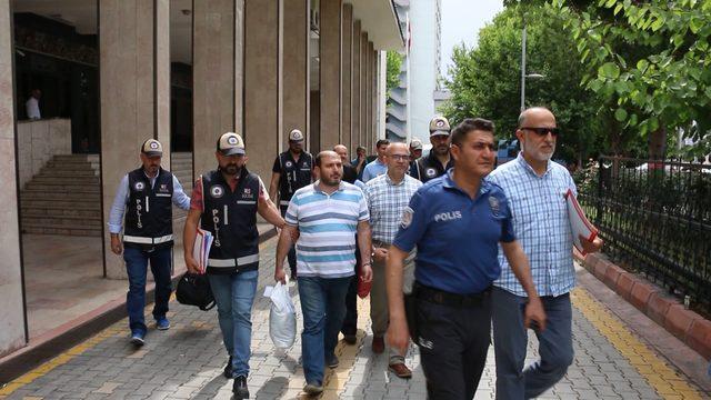 Malatya'da FETÖ operasyonu: 9 gözaltı (2)