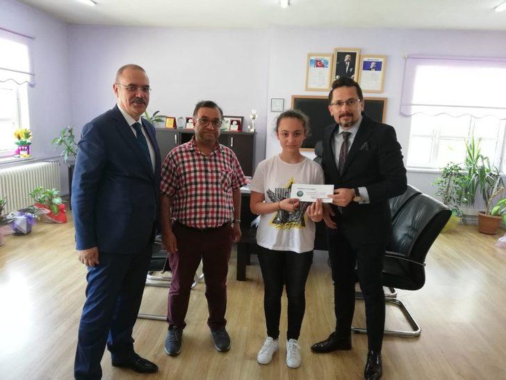 Müzik yarışmasında dereceye giren öğrencilere ödülleri verildi G5