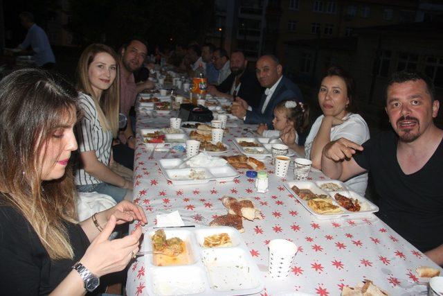 Giresun Üniversitesi ailesi iftar yemeğinde bir araya geldi