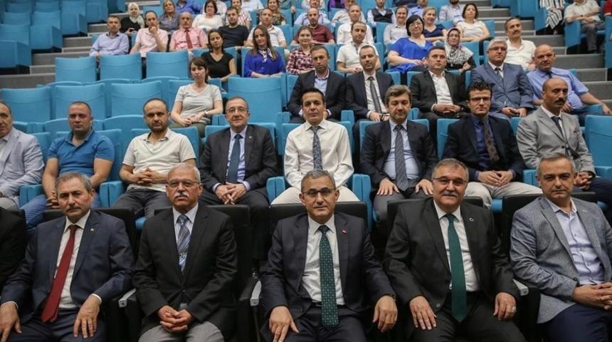 K&uuml;tahya Belediyesi&rsquo;nde zam sevinci