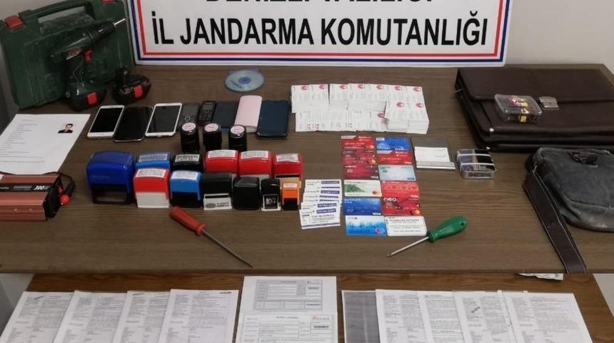 17 kişiyi baz istasyonu kurup kira vereceğiz diyerek binlerce TL dolandırdılar