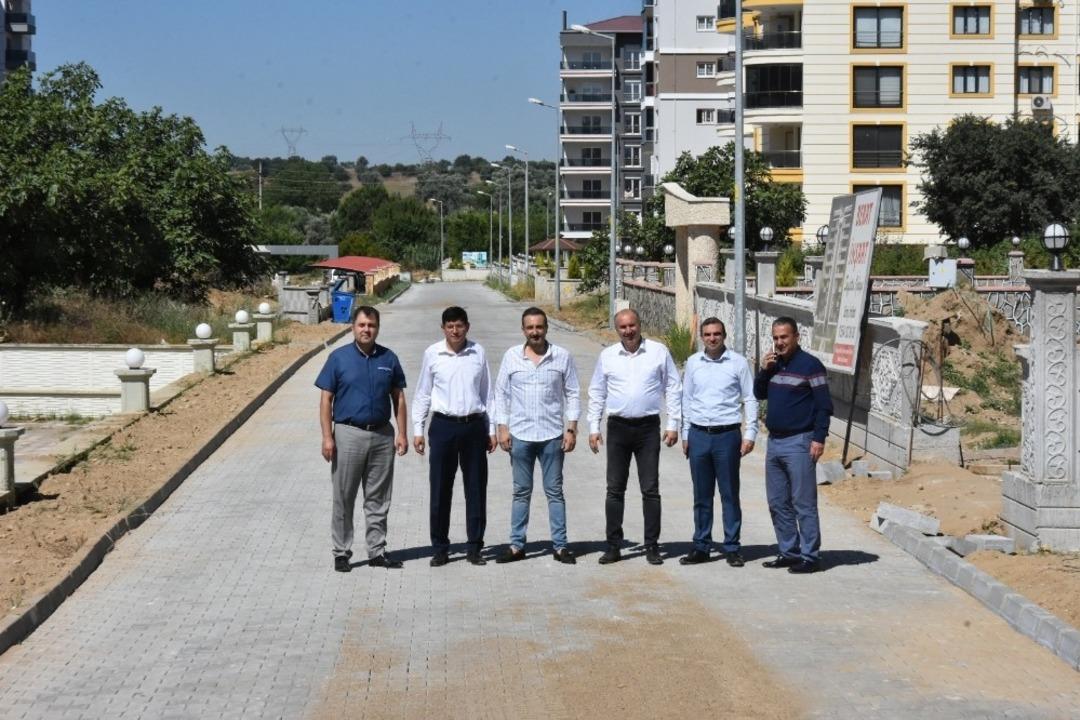 Başkan &Ouml;zcan, &ldquo;36 bin metrekare yol yaptık&rdquo;