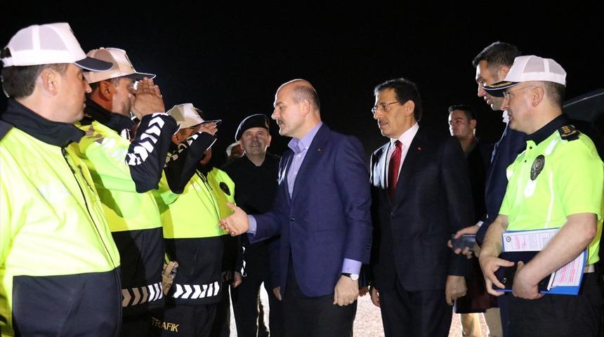 Bakan Soylu, Bolu'da trafik tedbirlerini denetledi