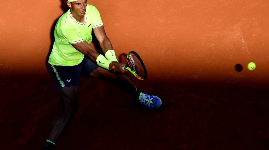Rafael Nadal ile Roger Federer tur atladı