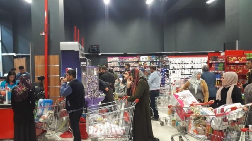 Ranss marketlerinde bayram yoğunluğu