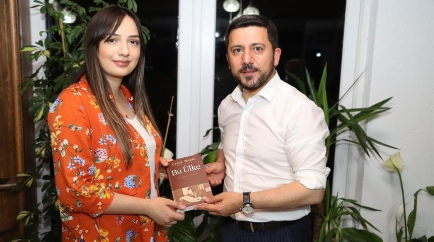 Başkan Arı&rsquo;dan gen&ccedil;lere kitap okuma &ccedil;ağrısı