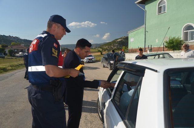 Kaymakam Atak trafik uygulamasına katıldı