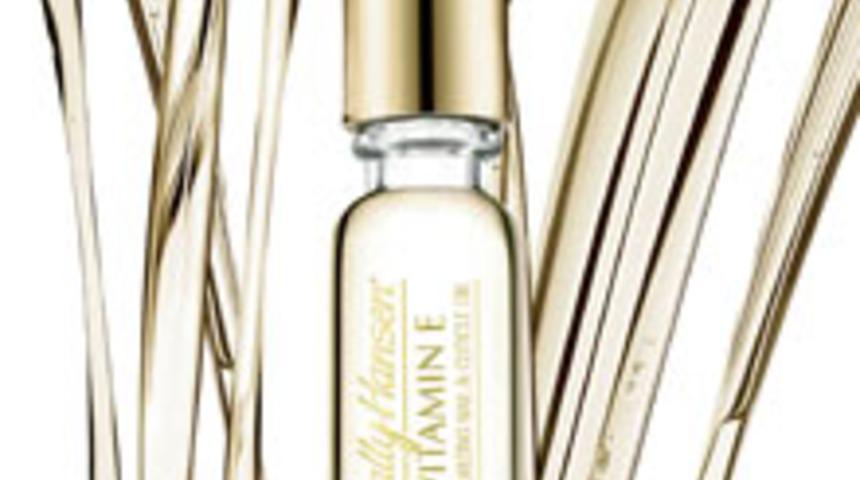 Tırnaklarınıza Sağlık Hediye Edin