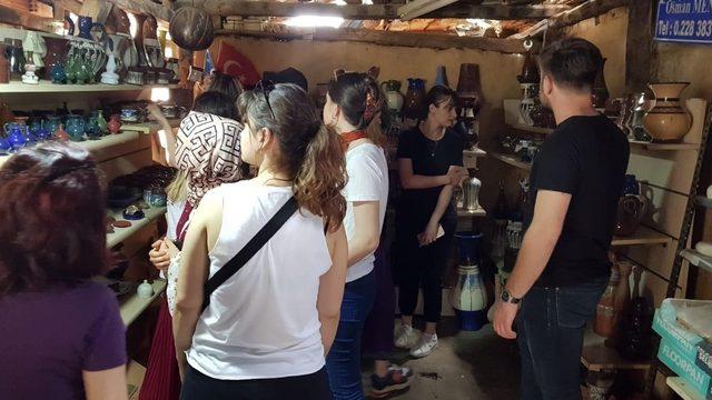 D&ouml;nemin son dersini &ccedil;&ouml;mlek ustasından aldılar 1