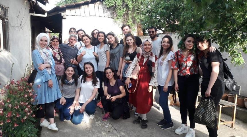 D&ouml;nemin son dersini &ccedil;&ouml;mlek ustasından aldılar