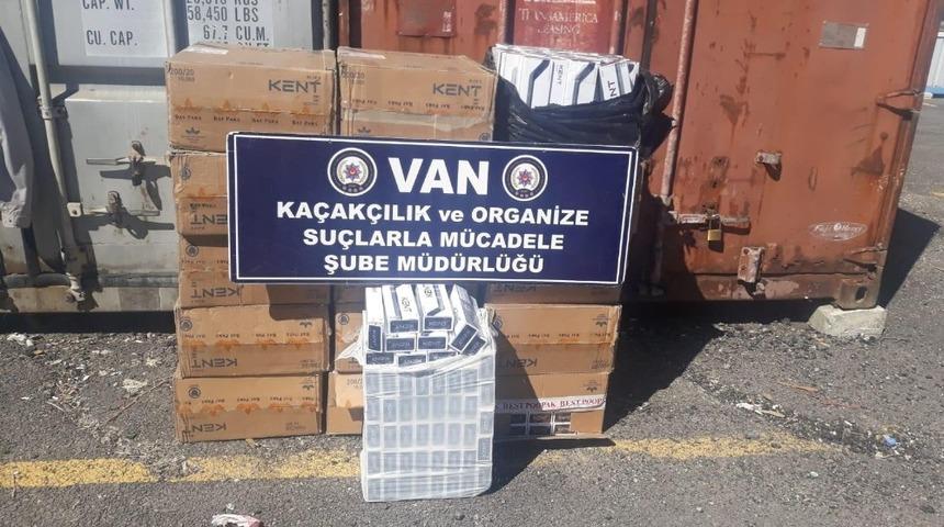 Van&rsquo;da 8 bin paket ka&ccedil;ak sigara ele ge&ccedil;irildi