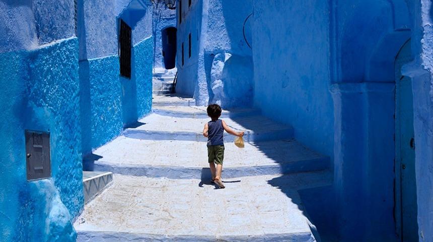 Bu şehir maviye takıntılı!  Nefes kesen şehir Şafşavan'dan manzaralar...