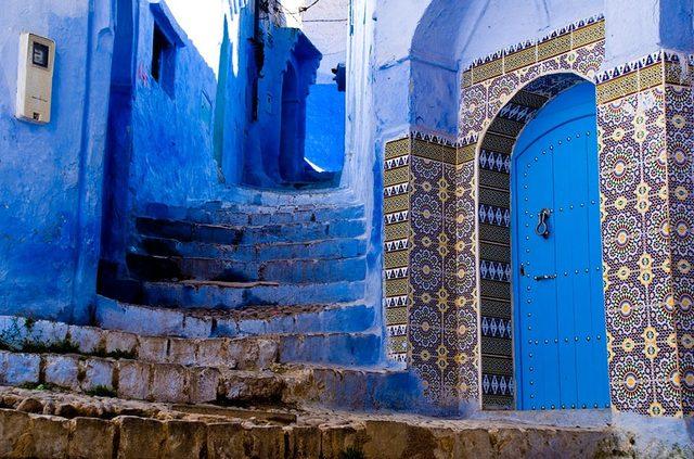 421855-880-1457695400-blue-streets-of-chefchaouen-morocco-11