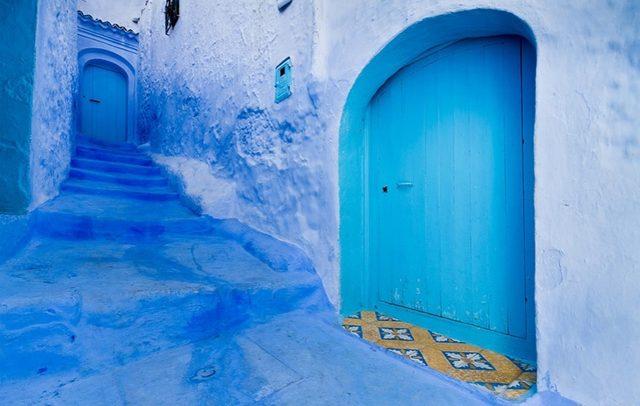 422405-880-1457695400-blue-streets-of-chefchaouen-morocco-10