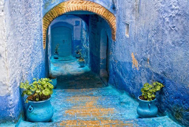 422455-880-1457695400-blue-streets-of-chefchaouen-morocco-14