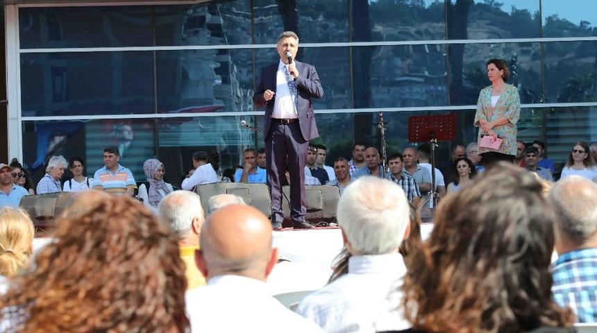 Başkan Sandal bayramlarını kutladı