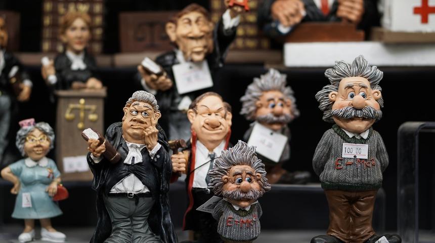 Zeki insanların bir o kadar da tuhaf olduğunu gösteren bu özelliklere çok şaşıracaksınız!