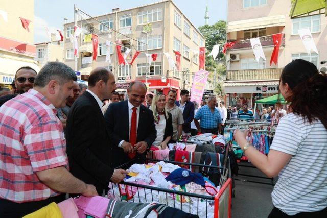 Körfez’de bayram tadında panayır