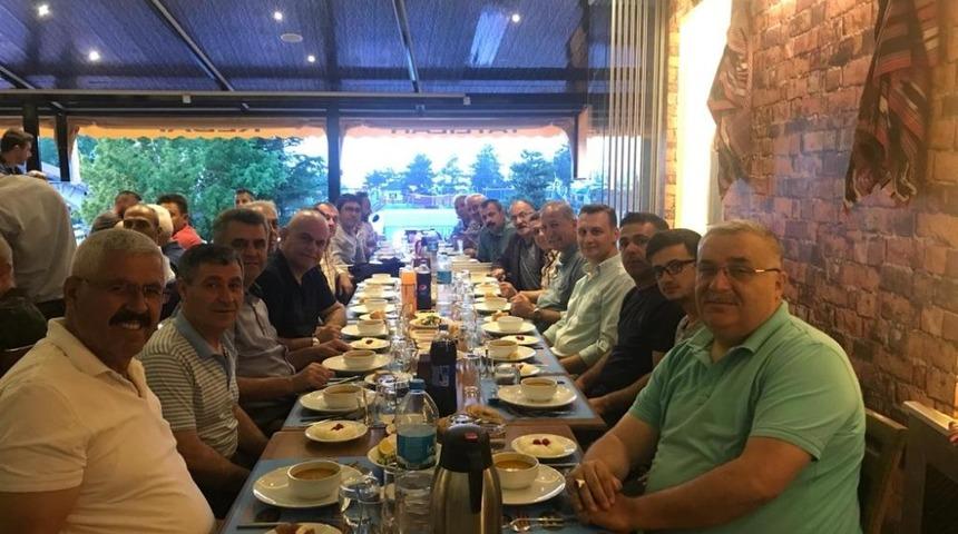 Başkan Bayırdır, yol arkadaşları ile bir araya geldi