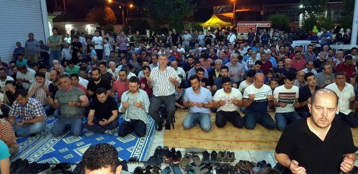 Nazillililer Kadir Gecesini Yeni Sanayi Camisinde idrak etti G4