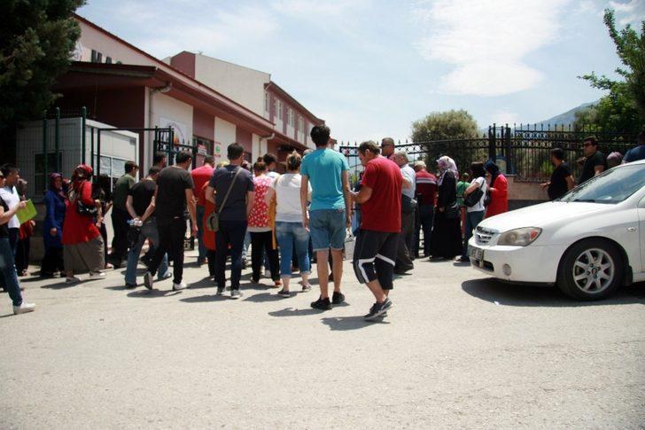 Denizli’de 12 bin 600 öğrenci LGS sınavında ter döktü G3