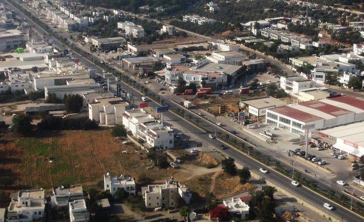 Jandarma, Bodrum’da helikopterle trafik uygulaması yaptı G3