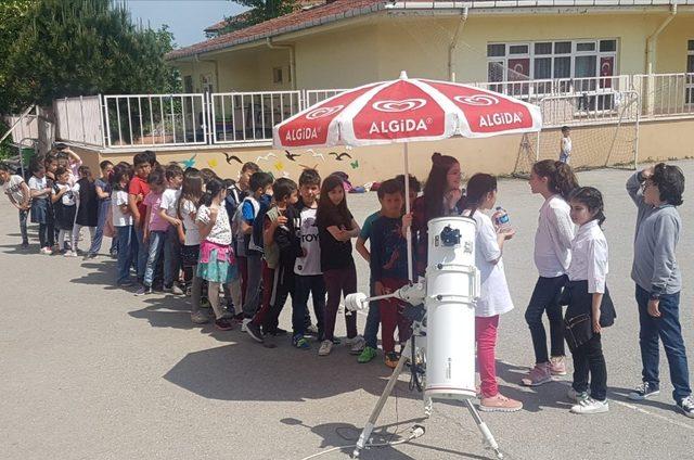 Öğrenciler teleskopla ’Güneş’i gözlemledi