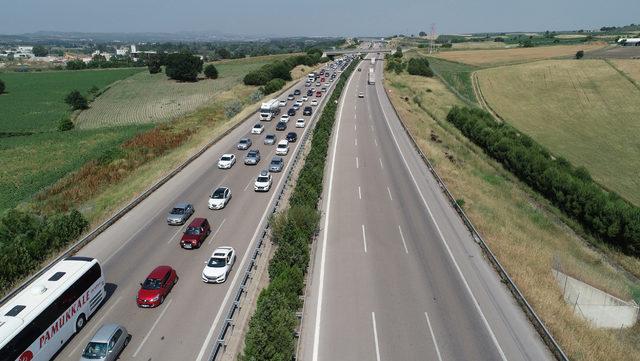 İstanbul-Bursa- İzmir yolunda trafik durma noktasında