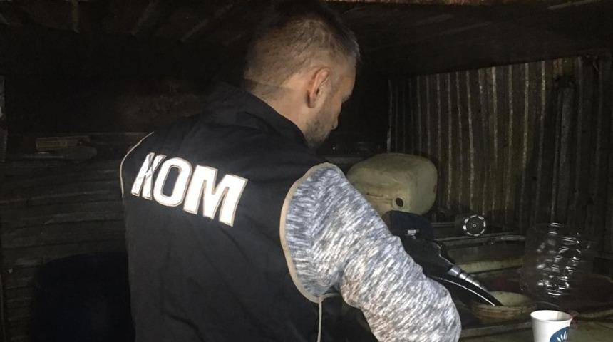 İzmir&rsquo;de akaryakıt ka&ccedil;ak&ccedil;ılığı operasyonu