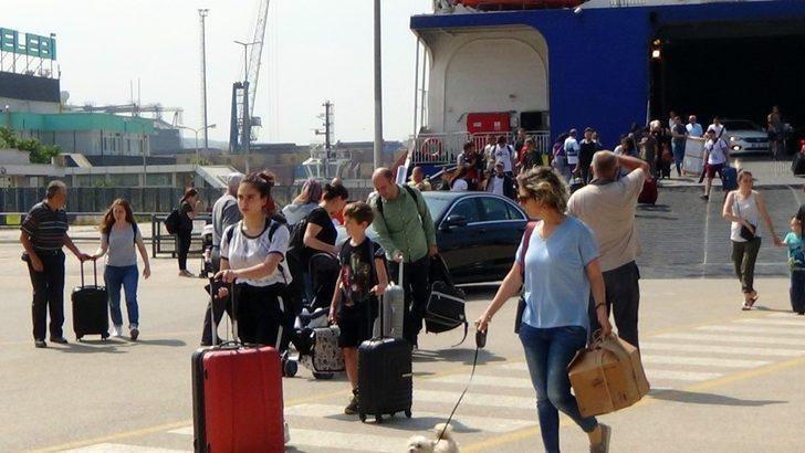 İDO 10 günlük tatilde 128 sefer yapacak G2