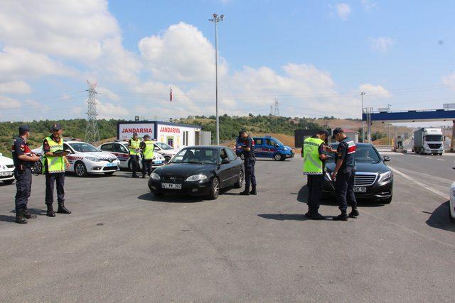 Kuzey Marmara Otoyolu'nda havadan ve karadan bayram denetimi