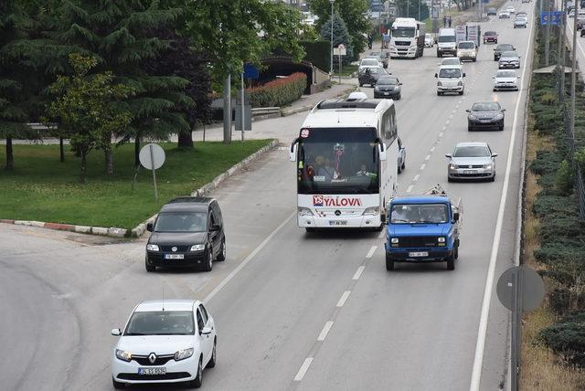 Bursa- Ankara yolunda bayram yoğunluğu