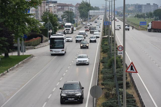 Bursa- Ankara yolunda bayram yoğunluğu